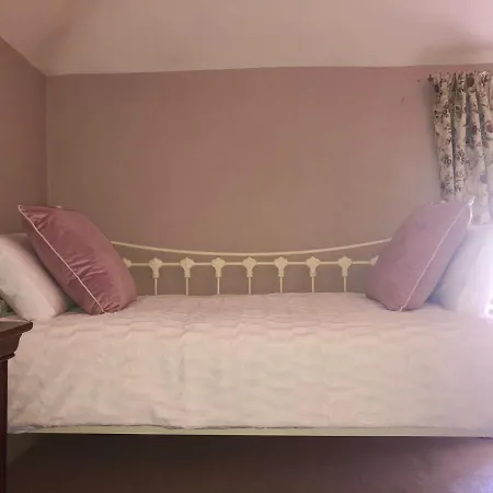 2 Bed Courtyard At Rockfield House Kells In Meath - Short Term Let * Kells (Meath)